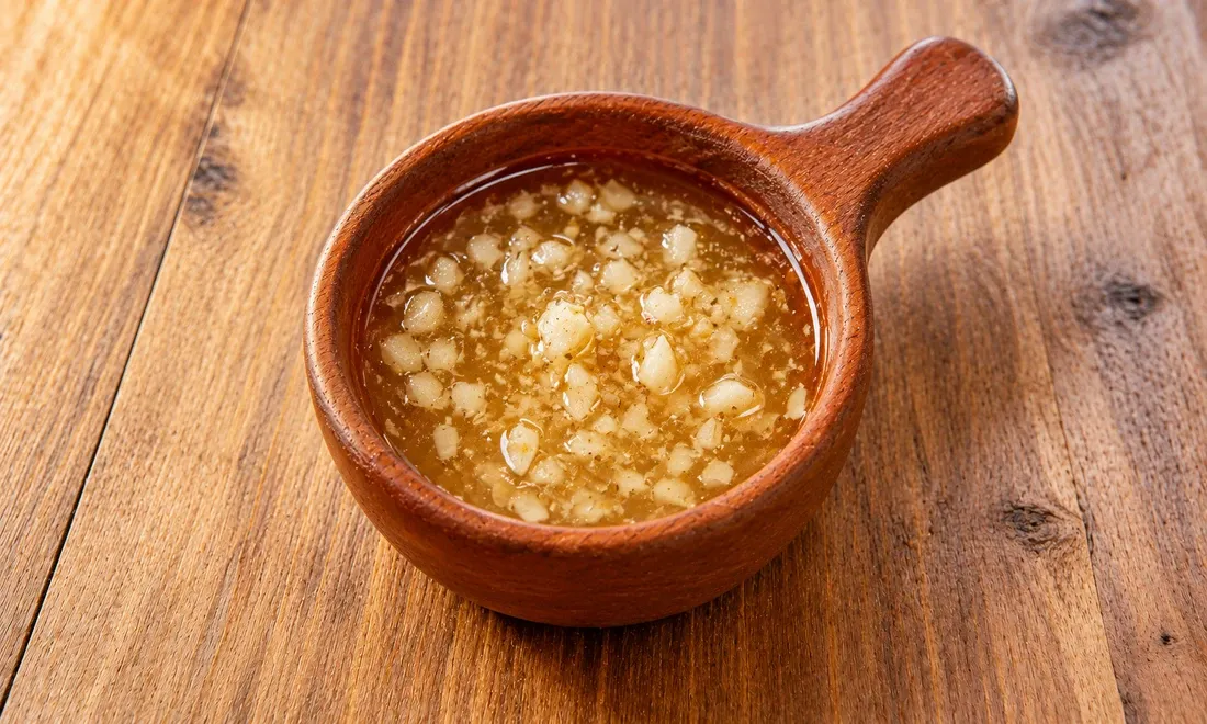 ნივრის სოუსი
